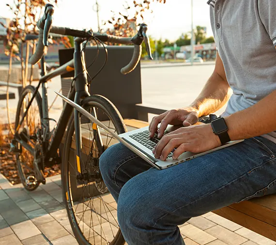 CYCLISME À PORTÉE DE CLIC